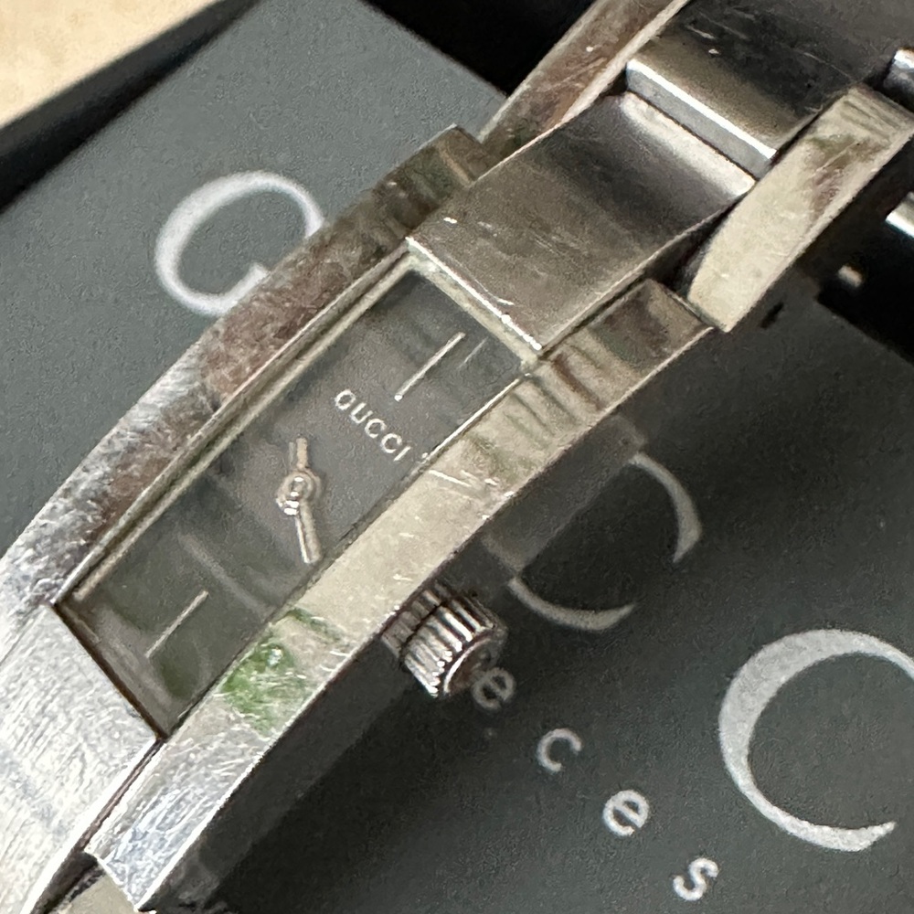 💯 % Authentic Women Watch Gucci - Picture 10 of 16